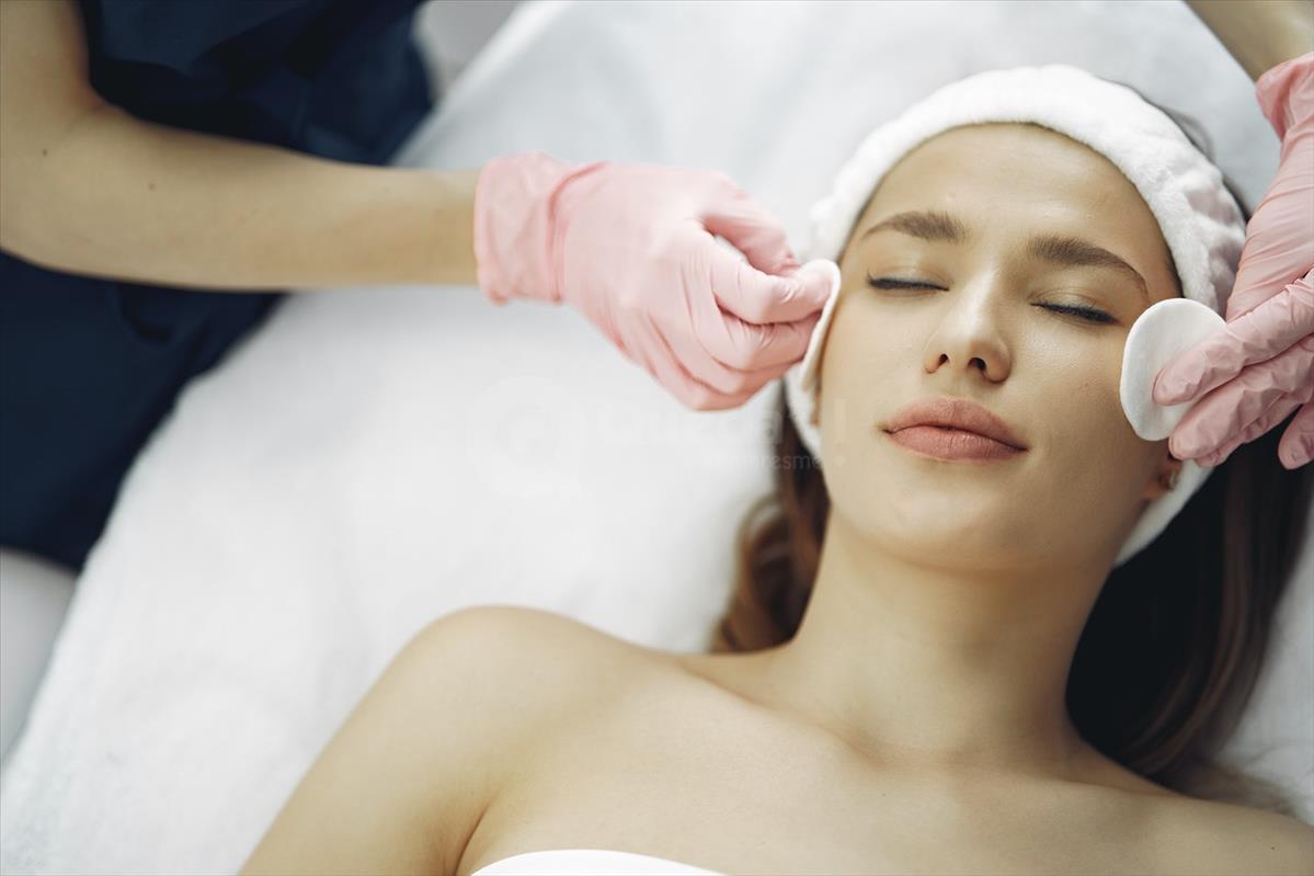 bellesa-tractament-facial-mesoterapia-mataro