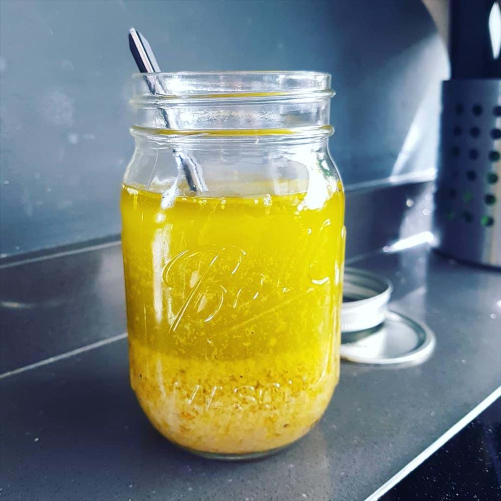 Vinagreta de mostaza con levadura nutricional
